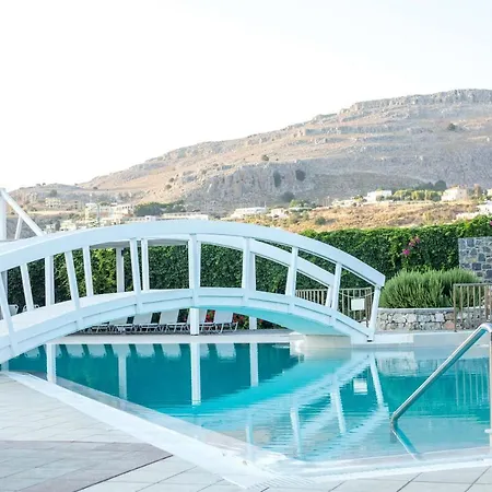 Ξενοδοχείο White & Λίνδος